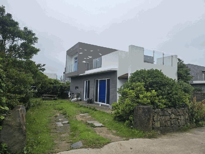 2025타경1342 법원경매 사진2 | 제주 서귀포시 주택건물 경매