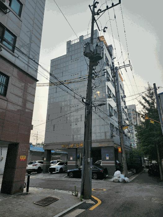 법원경매 2025타경10720 사진3 | 서울 영등포구 문래동5가 20-10 오피스텔 경매