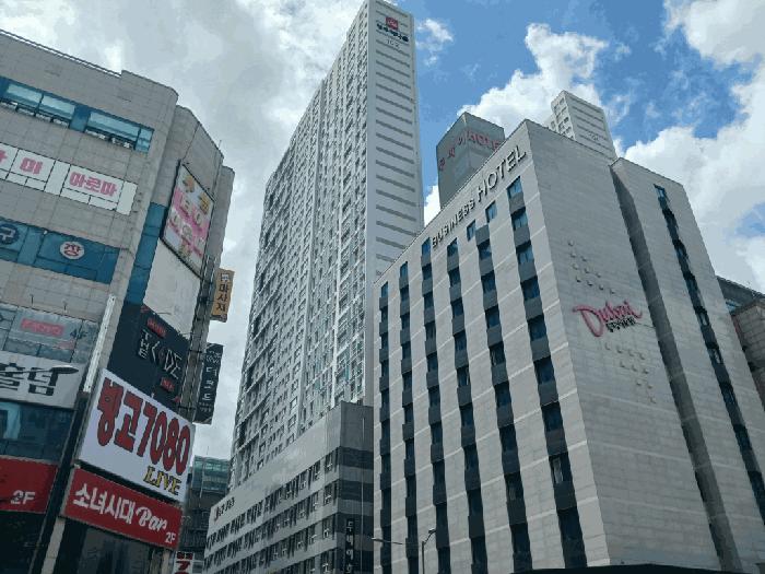 광주광역시 서구 치평동 1220-3 상무지구영무예다음주상복합 제17층 제102-1702호 법원경매 물건 대표사진