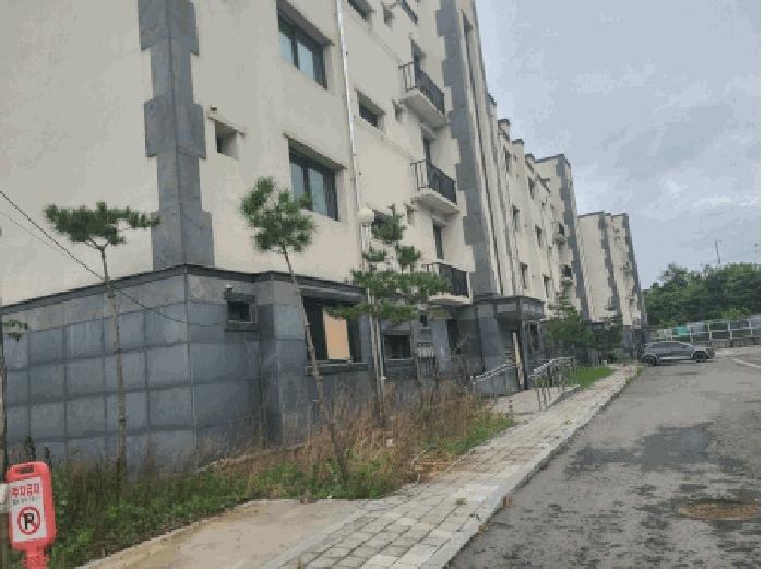 법원경매 2023타경47849 사진3 | 평택시 팽성읍 계양로 다세대주택 경매