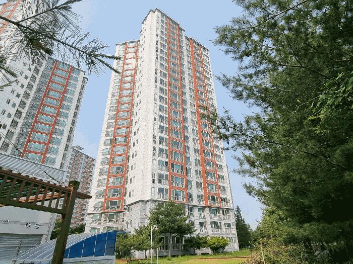전북 군산시 조촌동 3931 타워써미트 107동 9층  아파트 사진 2