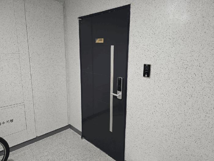 전북특별자치도 익산시 송학동 902 송학크레지움캐슬 102동 24층 2402호 법원경매 물건 대표사진