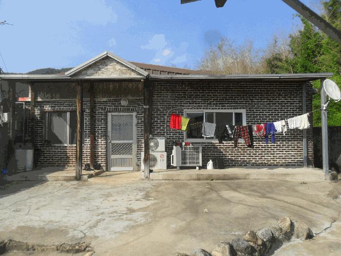 2025타경10296 법원경매 사진2 | 경남 밀양시 주택건물 경매
