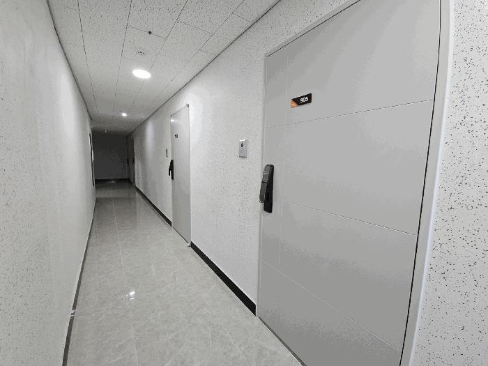법원경매 2025타경100426 사진2 | 부산 서구 충무대로 오피스텔 경매