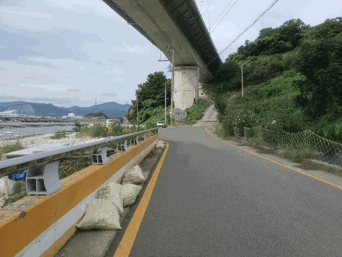 법원경매 2025타경101899 사진3 | 부산 강서구 눌차동 703 묘지 경매