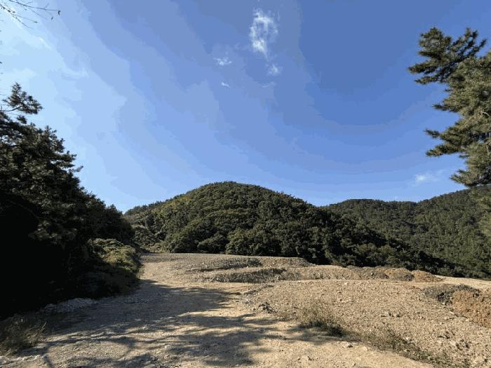 2025타경22086 법원경매 사진2 | 경남 거제시 임야 경매