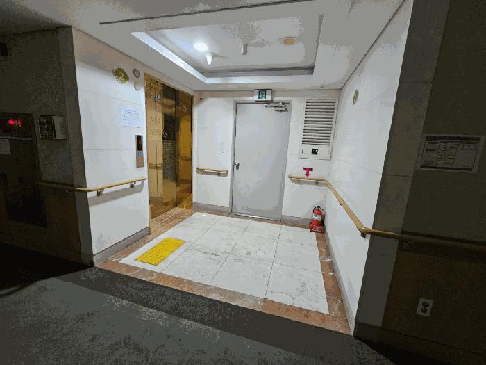 법원경매 2025타경52036 사진3 | 서울 은평구 녹번동 91-7 시니어캐슬 클라시온 노유자시설 경매