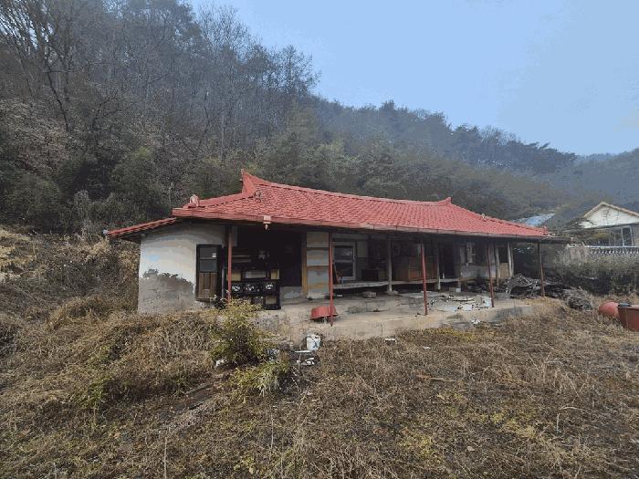 법원경매 2025타경504058 사진2 | 금산군 진산면 막현리 335-3 주택건물 경매