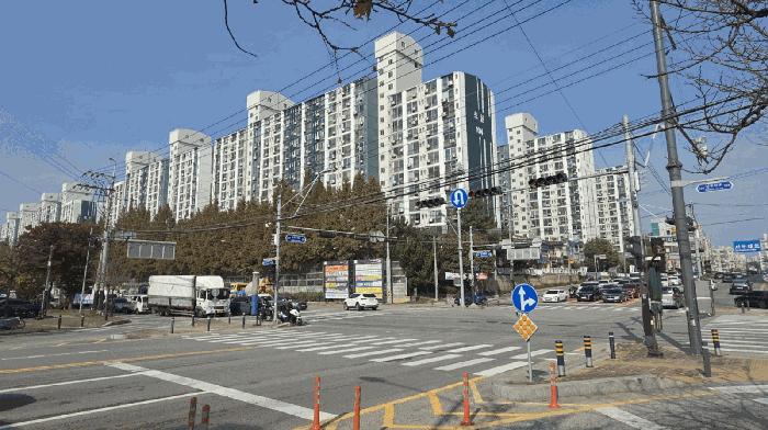 충청남도 천안시 동남구 신방동 920 초원그린타운 106동 13층1311호 법원경매 물건 대표사진
