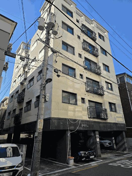 법원경매 2025타경13211 사진2 | 서울 양천구 신정동 889-12 유니크7차 다세대주택 경매