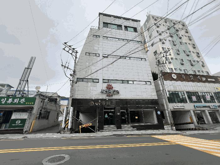 법원경매 2025타경318 사진2 | 창원시 마산합포구 자산동 302-4 주택건물 경매