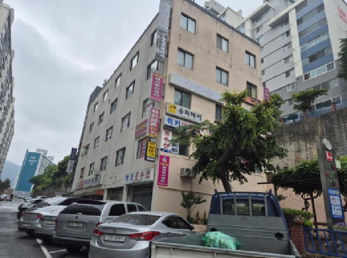 부산 북구 만덕동 774 럭키만덕아파트 상가동 지하층비 근린상가 사진 3