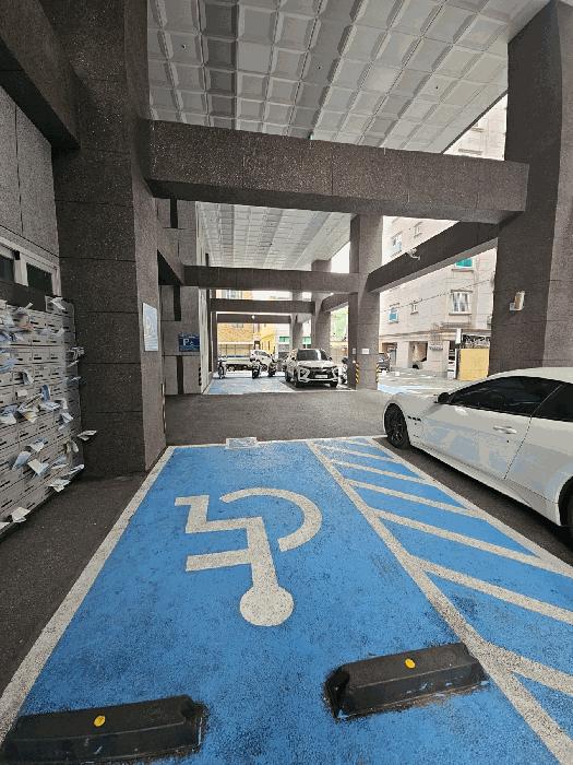 2025타경101296 법원경매 사진2 | 부산 사상구 아파트 경매