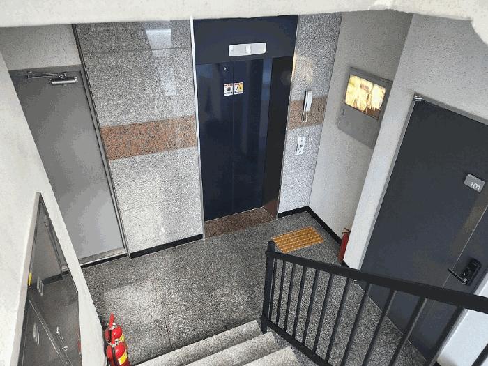법원경매 2025타경102182 사진18 | 서울 관악구 신림동 563-51 단독주택다가구 경매