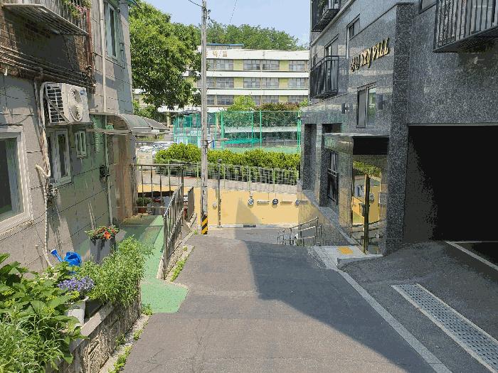 법원경매 2025타경51462 사진4 | 서울 은평구 신사동 237-62 다세대주택 경매