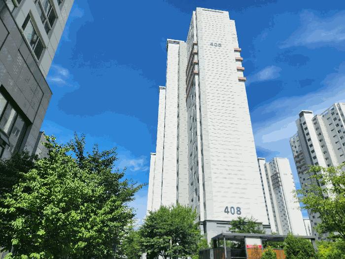 세종특별자치시 보람동 784 호려울마을4단지 408동 14층1404호 법원경매 물건 대표사진