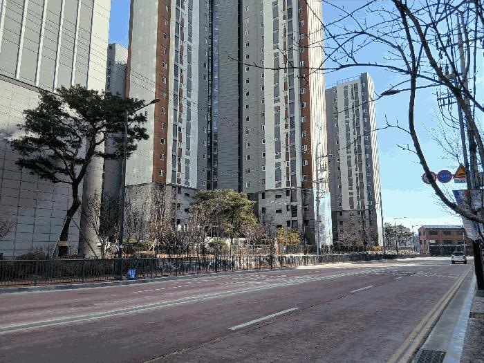 충남 천안시 동남구 청당동 1005 행정타운센트럴두산위 아파트 사진 2