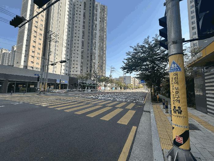 경상남도 창원시 진해구 남문동 1274-1 시티프라디움1차아파트 110동 13층1303호 법원경매 물건 대표사진