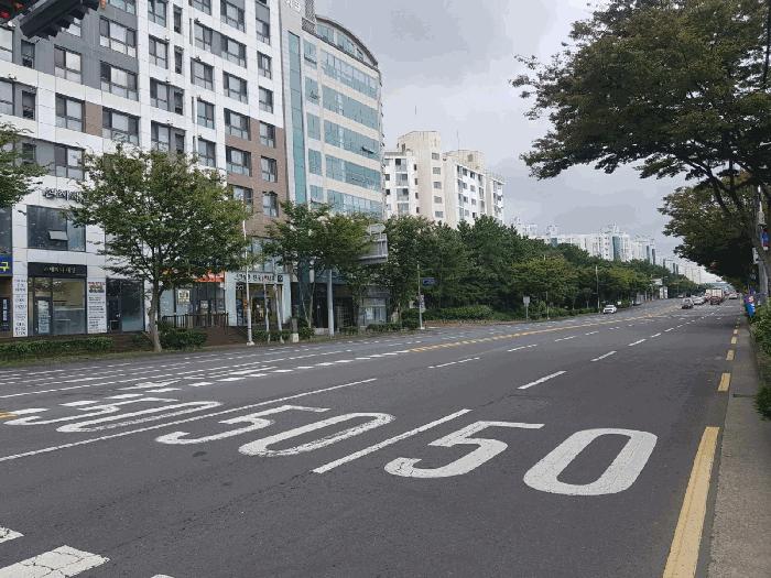 제주특별자치도 제주시 노형동 2574-2 노형휴캐슬 2층201호 법원경매 물건 대표사진