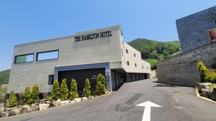 경남 함안군 산인면 신산리 83 외 3필지 숙박시설 경매 물건 사진